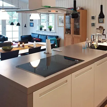 8 Person In Logstor-by Traum * Logsted